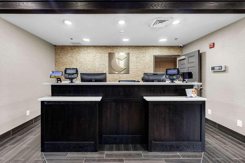 Comfort Inn & Suites Logan Near University Interieur foto